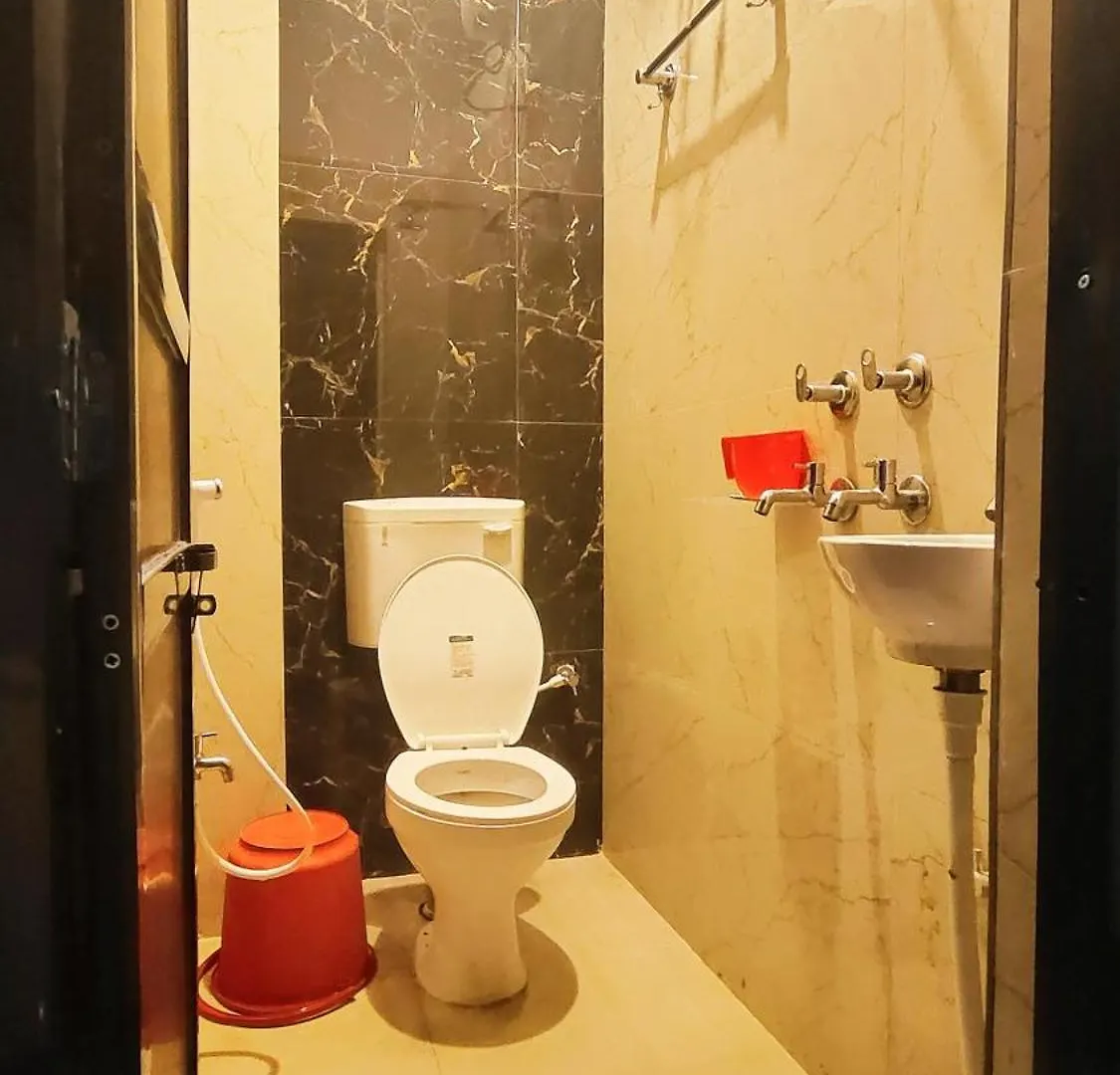 Hotel Laxmi Home Stay Varanasi