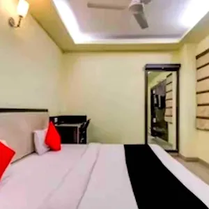 3* Hotel Collection O Kashi