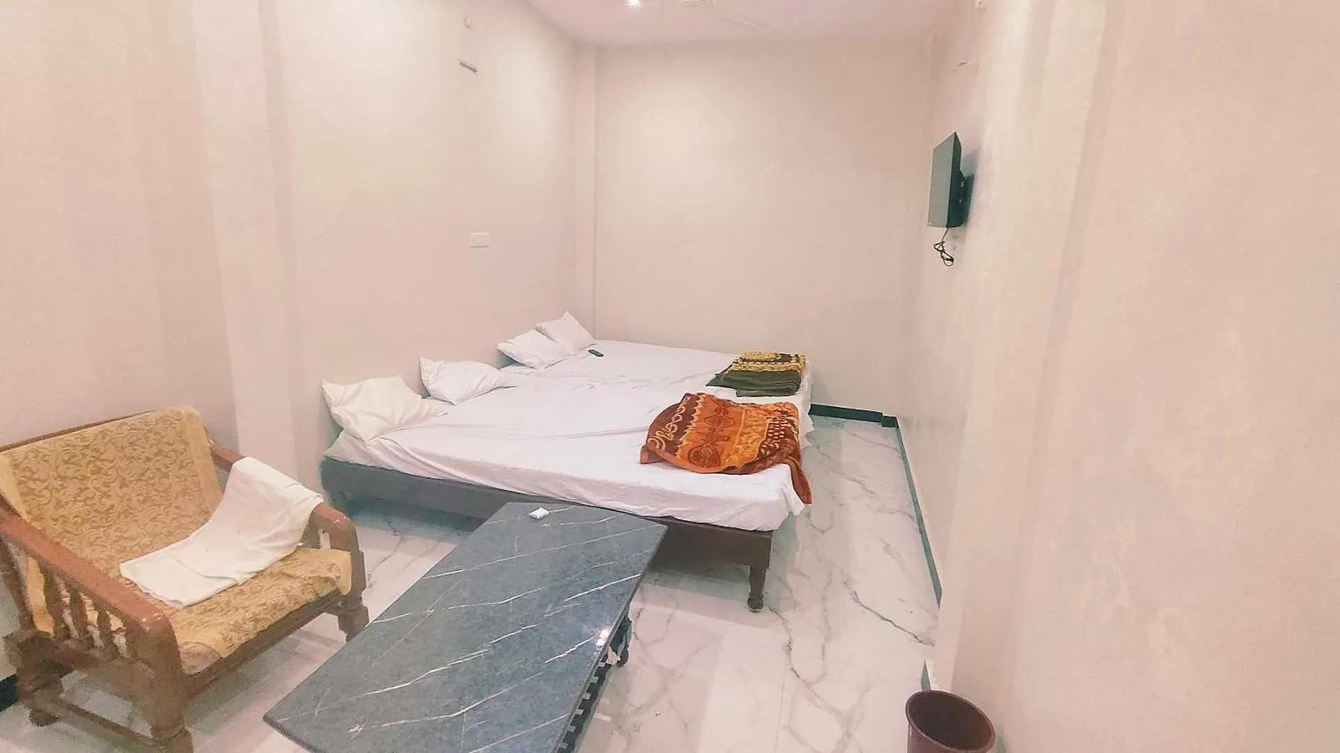 *** Ξενοδοχείο Laxmi Home Stay Βαρανάσι Ινδία